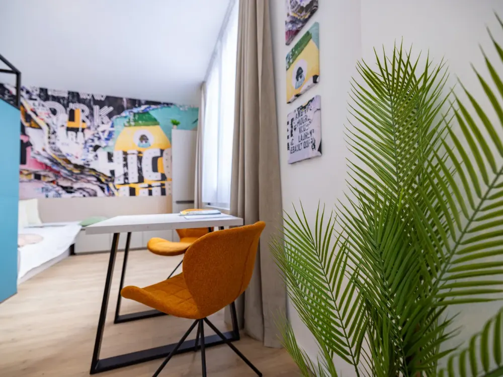 Charming 2-Room New-Build Apartment with Balcony and Fitted Kitchen
