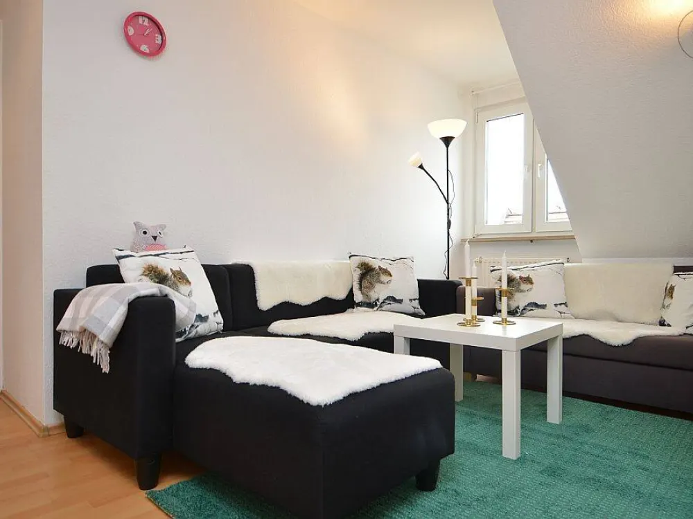Ideal zu TH, BA und City: Möbliertes WG-Zimmer mit WLAN nahe Hauptbahnhof