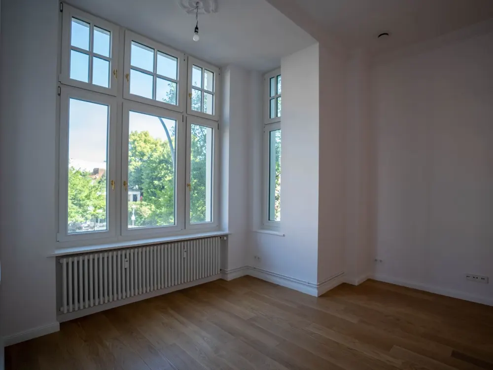 Erstbezug nach Sanierung mit EBK: freundliche 2-Zimmer-Wohnung in Steglitz