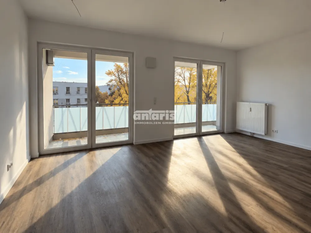 antaris Immobilien GmbH **Mehr Raum zum Leben: Attraktive 4-Raum-Wohnung mit Eckbalkon**