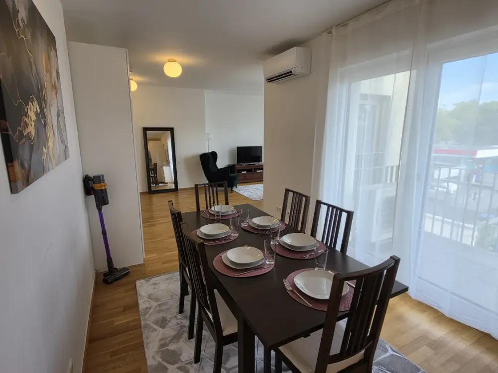 Exclusive | Fully Furnished | 2 Balconies | Air Conditioning | Underground Parking Space | All-Inclusive
