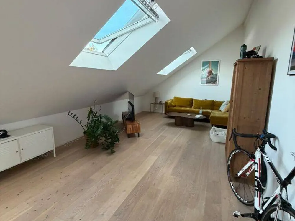 Einzigartige 2-Zimmer-Maisonettewohnung mit Dachterrrasse in Bestlage Ehrenfelds!
