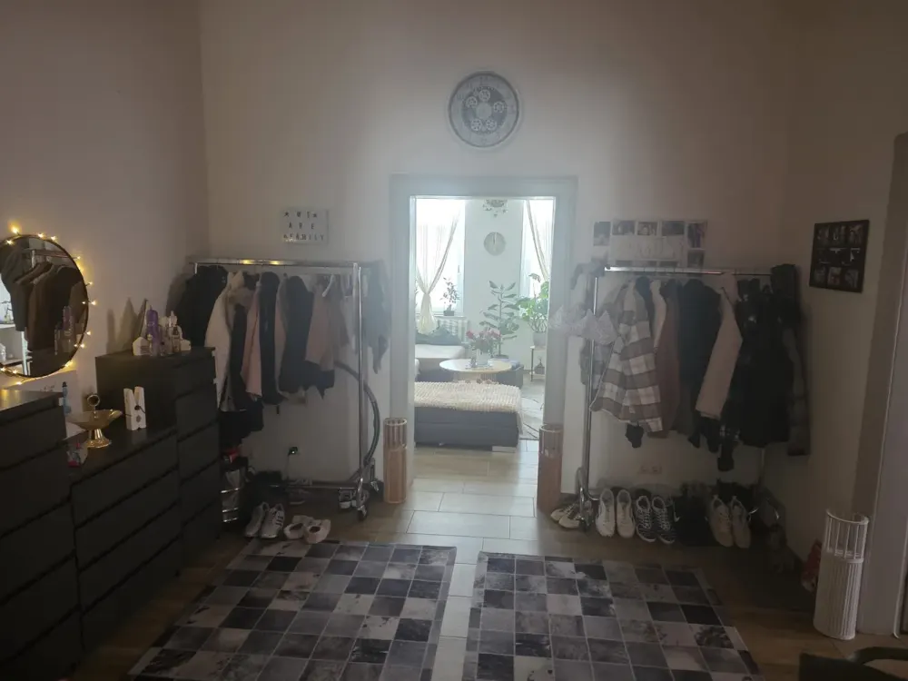 Bright 4-Room Apartment in Seelze with 87 m²