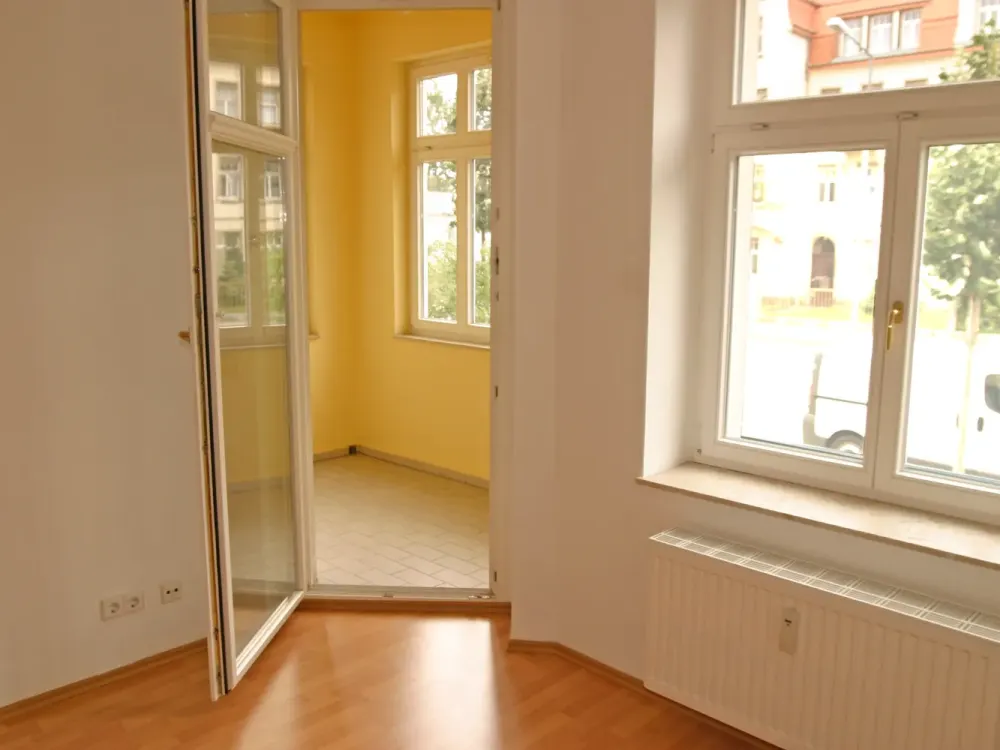 helle 3-Zimmer-Wohnung mit Erker