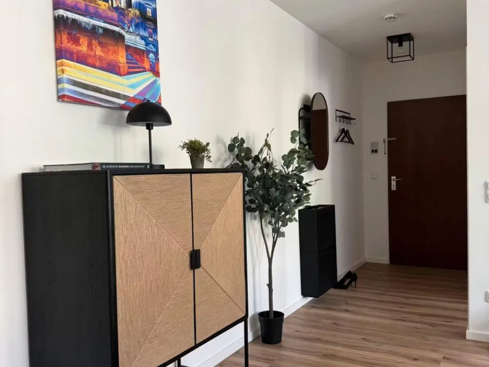 SUPER! 2-Room Apartment