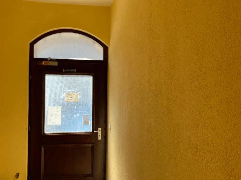 Großzügige 4-Zimmer-Altbauwohnung, 110 m², Nürnberg-Gostenhof, 3. Stock