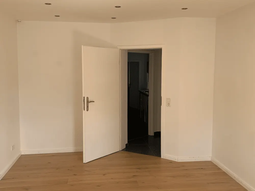 Großzügige 4-Zimmer-Altbauwohnung, 110 m², Nürnberg-Gostenhof, 3. Stock