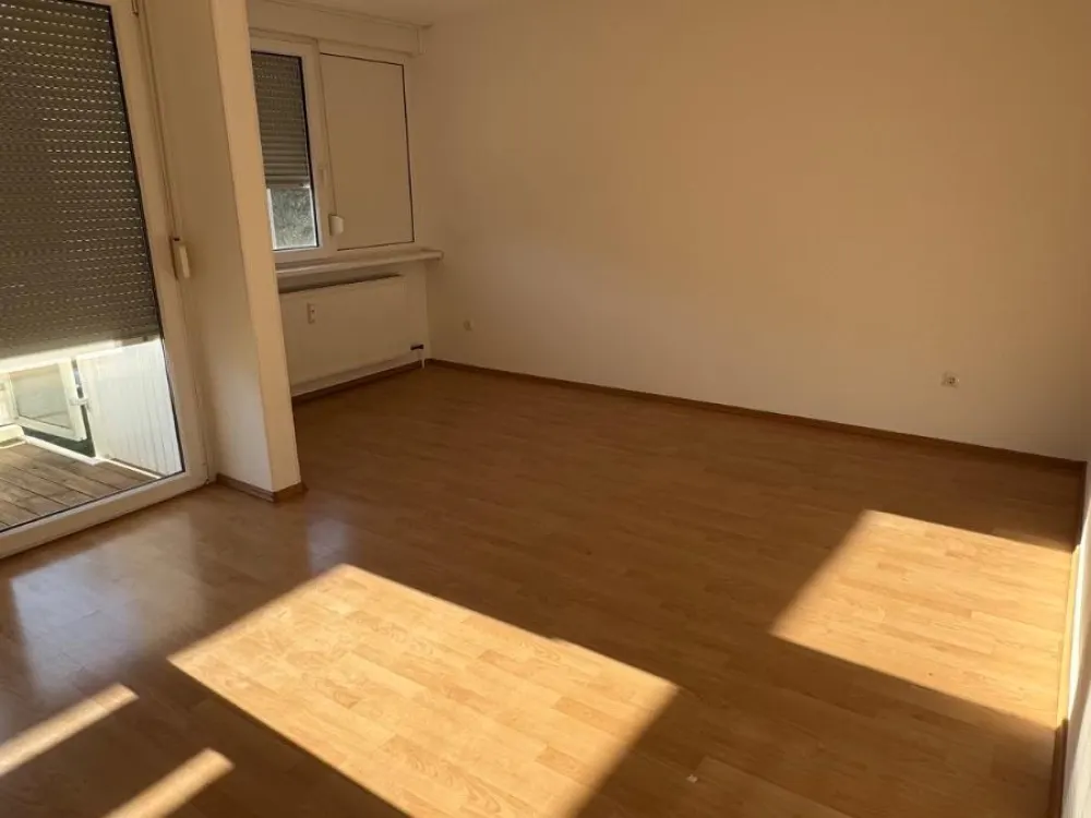 Helle und ruhige Wohnung in Dormagen-Hackenbroich mit Balkon