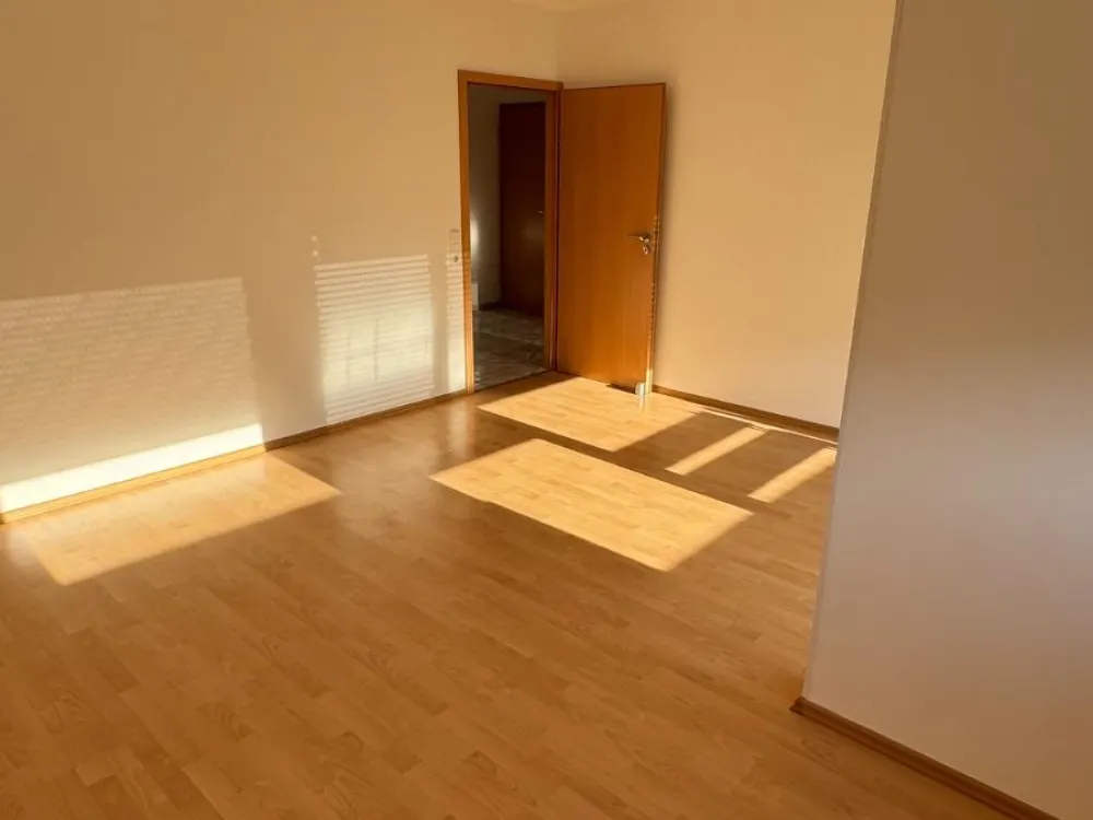 Helle und ruhige Wohnung in Dormagen-Hackenbroich mit Balkon