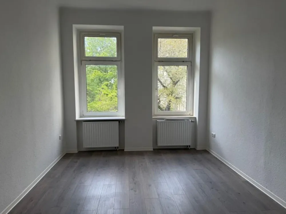 Auf gute Nachbarschaft: familienfreundliche 6-Zi.-Wohnung