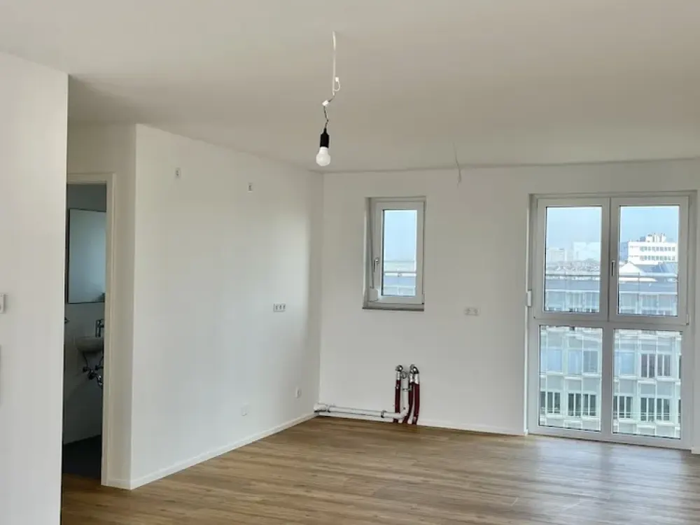 Frankfurt Bockenheim: 3-Room New Building in Schönhofviertel with Urban Comfort