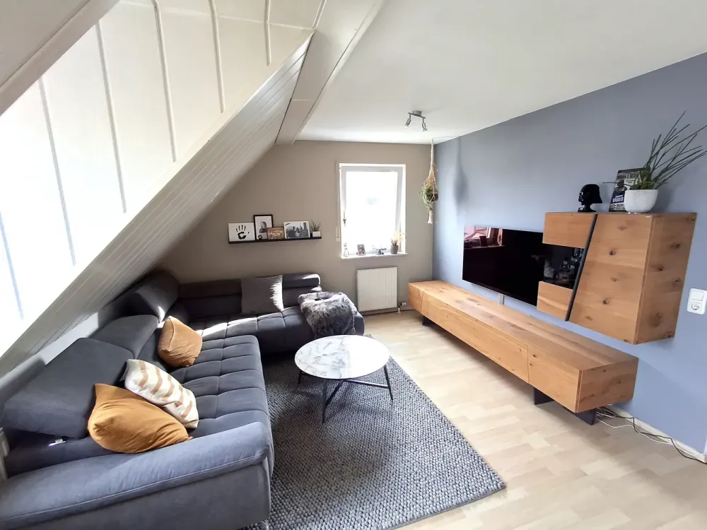 Wohnen mit Charakter: 2-Zimmer-Wohnung in Flörsheim-Weilbach