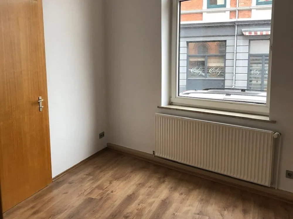 3 Zimmer, ca. 79 m², Balkon, Hochparterre, renoviert, Oststadt