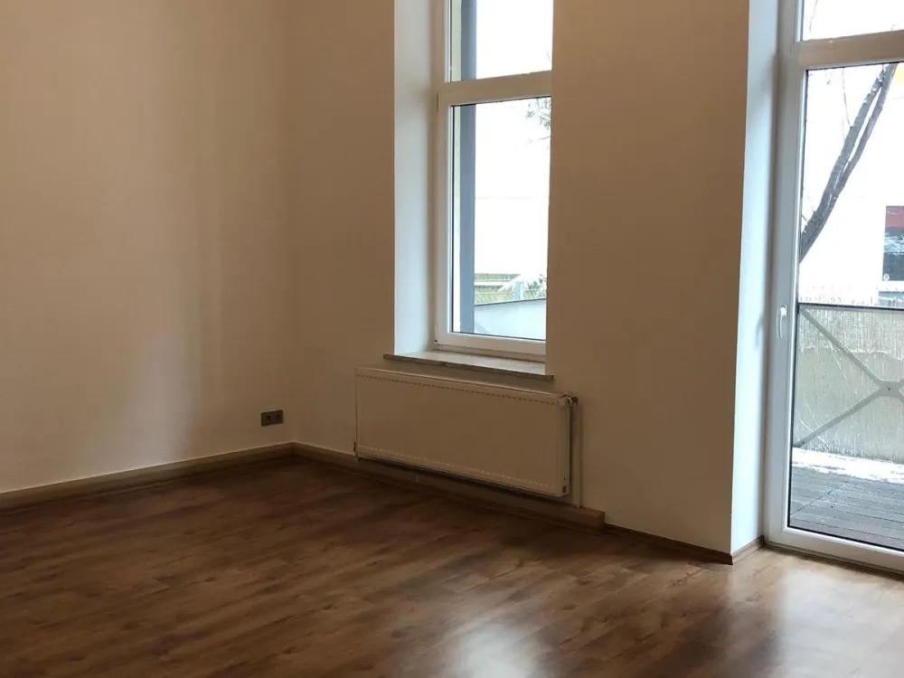 3 Zimmer, ca. 79 m², Balkon, Hochparterre, renoviert, Oststadt