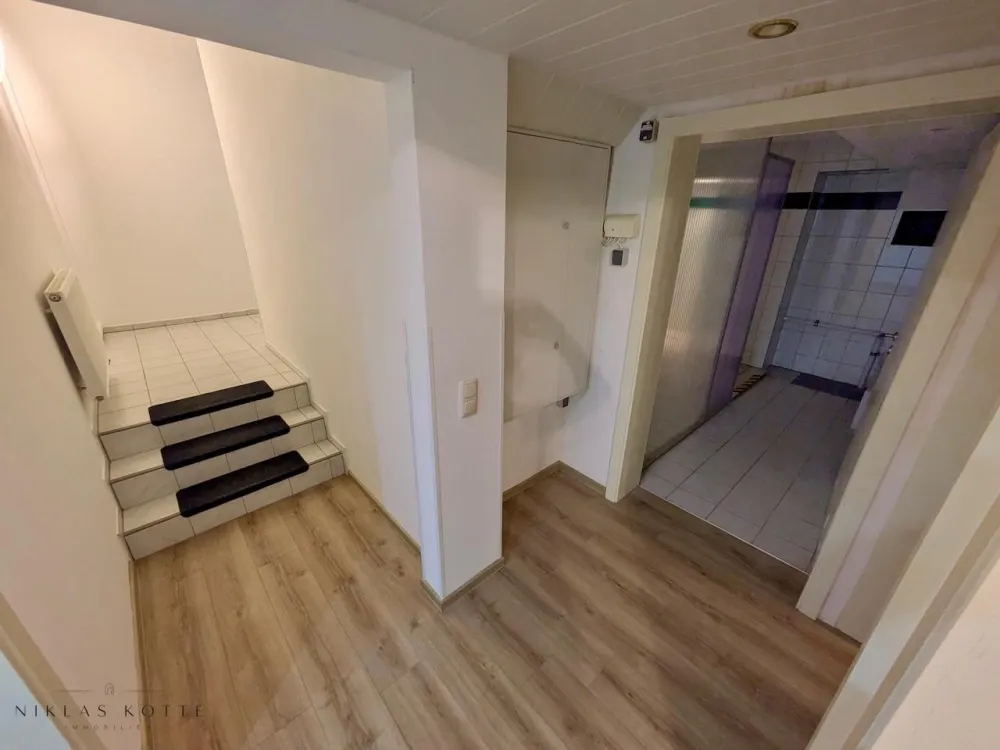 ++ viel Platz nahe Leipzig: 4 - 5 Raum-Maisonette mit Terrasse, Wohnküche, Wellnessbad & Sauna ++