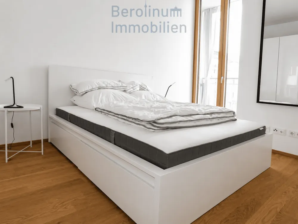 Möblierte 2-Zimmer-Wohnung mit Balkon, Pool, Fitnessbereich & Concierge in Kreuzberg