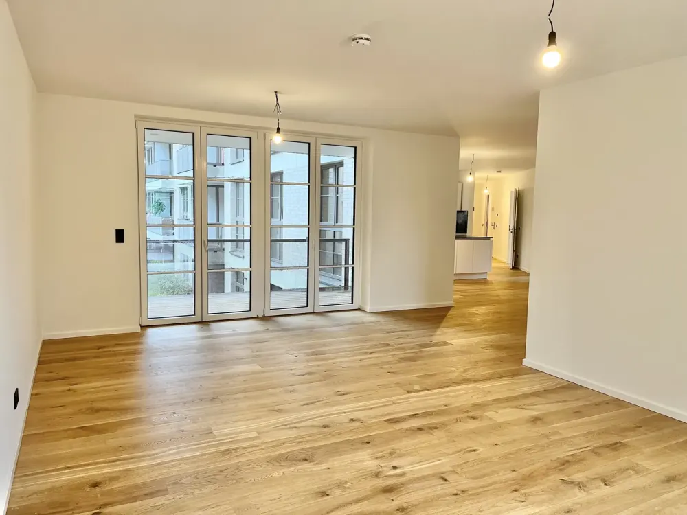 Moderner Neubau-Erstbezug mitten in der Schanze