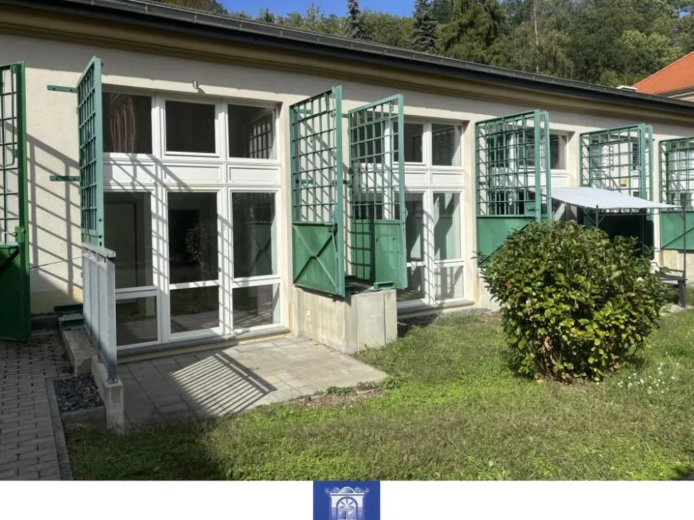 Großzügige Wohnung mit Terrasse und besonderem Wohncharakter
