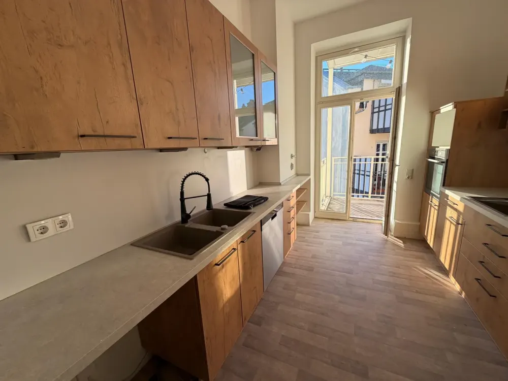 Stilaltbau - 4 Zimmer auf der Bergerstr / Merianplatz ! Grosser Balkon