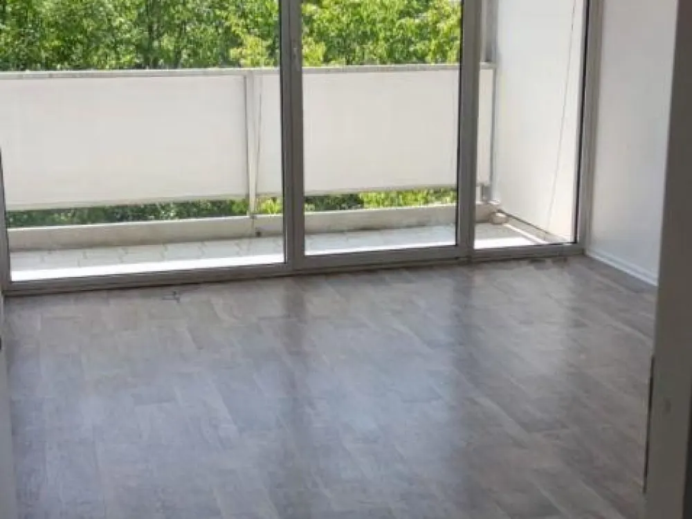 3-Zimmer-Wohnung mit Einbauküche und Balkon in Heimfeld