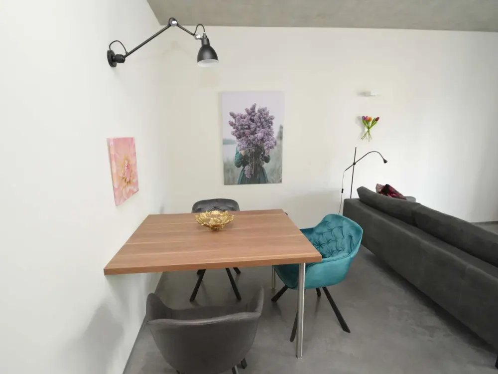 Möbliertes Apartment in der Alexanderstraße 58