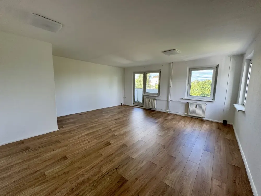 Großzügige 3-Zimmer-Wohnung mit Balkon, bezugsfrei