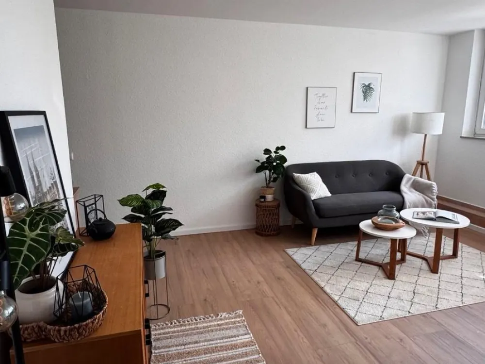 2-Room Apartment with Underground Parking Space in Bremen Osterholz