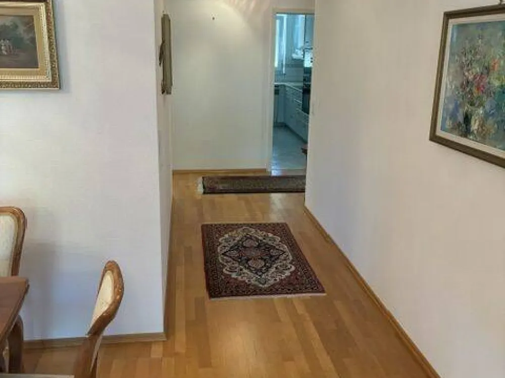 MTI - schöne, ruhige möblierte Etagenwohnung