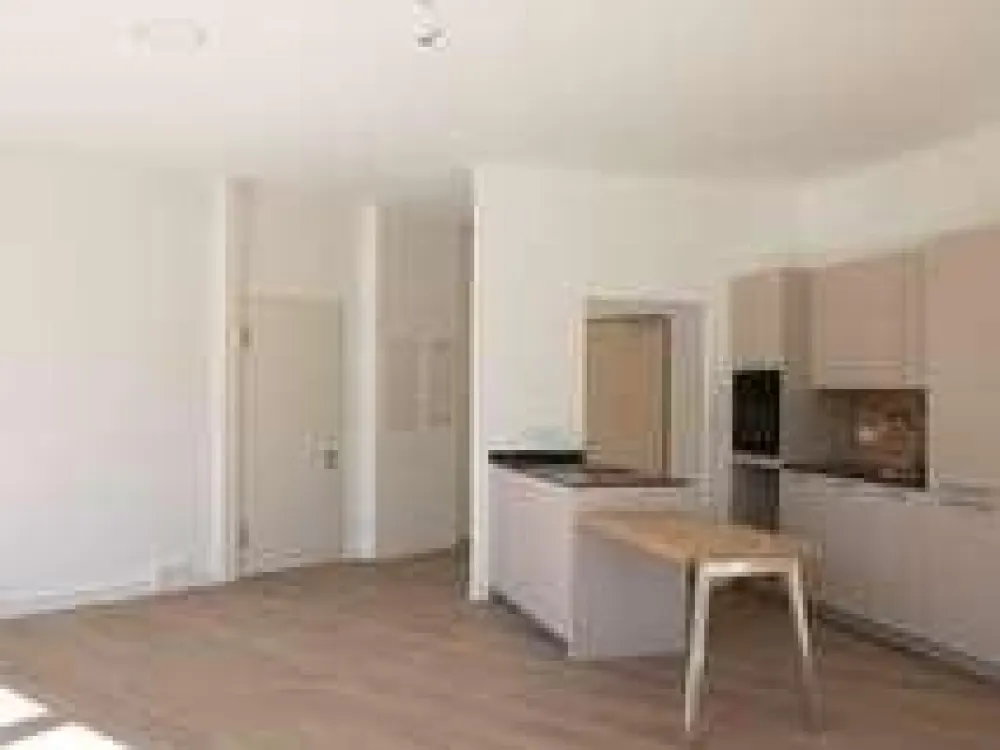 NEU: Erstbezug! Hochwertige & barrierearme 2-Zi.-Wohnung in Frankfurt Sachsenhausen