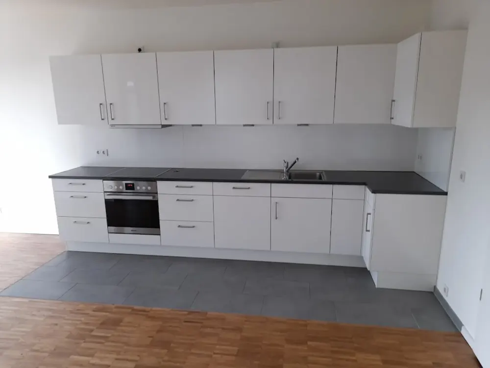 moderne 2-Zimmer-Maisonette-Wohnung mit Loggia in HH-Hammerbrook