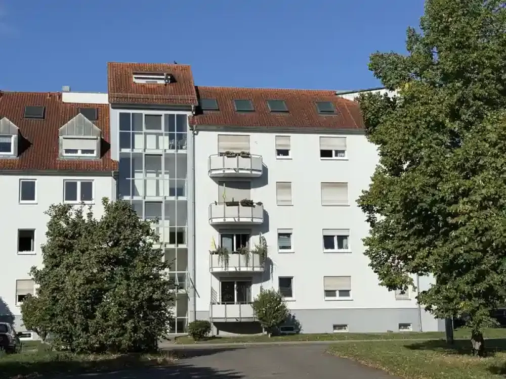 2-Raum-Wohnung mit Balkon und TG-Stellplatz in Leipzig-Stötteritz