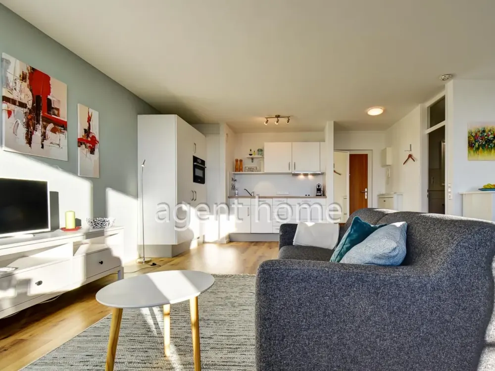 FURNISHED - SUNNY AND COZY - Beautiful Apartment with Balcony