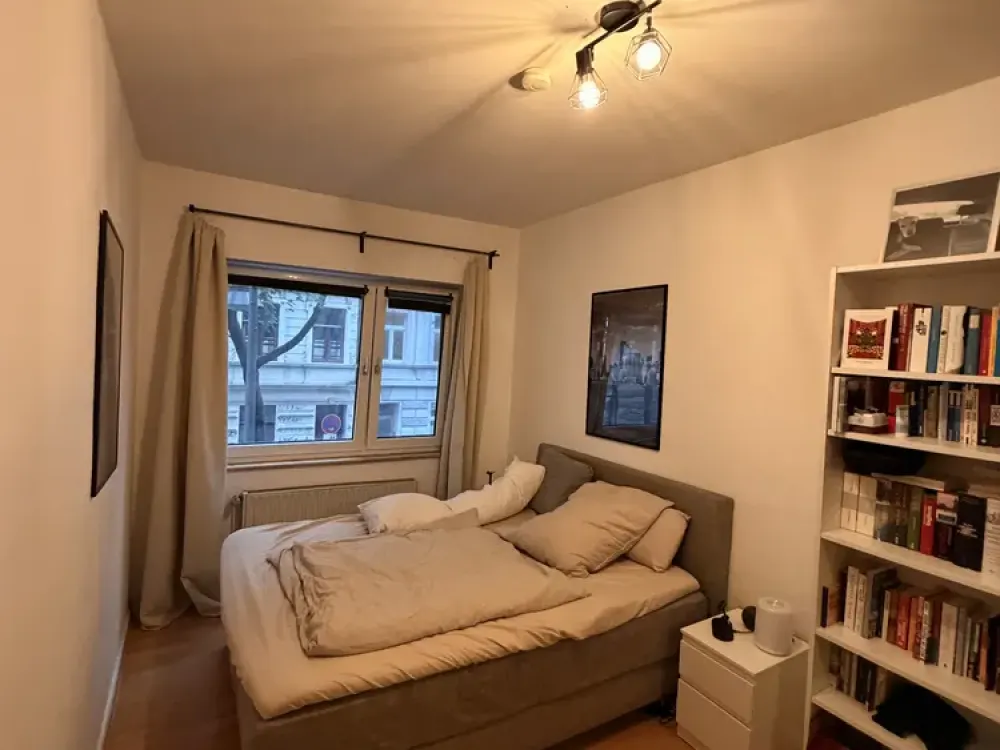 1,5-Zimmer-Wohnung nahe Aachener Weiher, 2 Jahre zur Untermiete