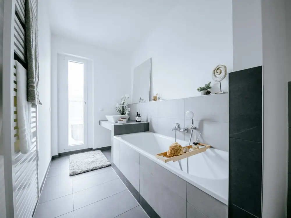 Barrier-Free First Occupancy Attic Apartment with Balcony in München-Aubing