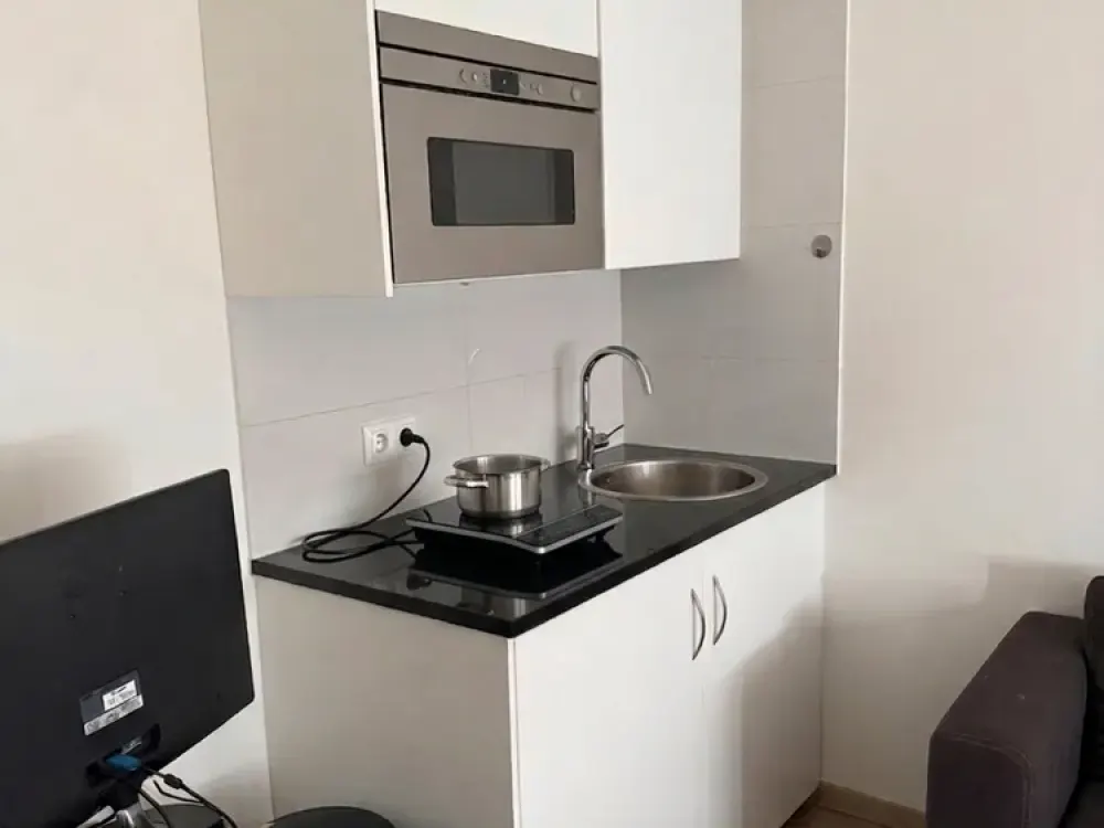 1-Zimmer-Wohnung in Frankfurt-Niederrad, Nachmieter gesucht