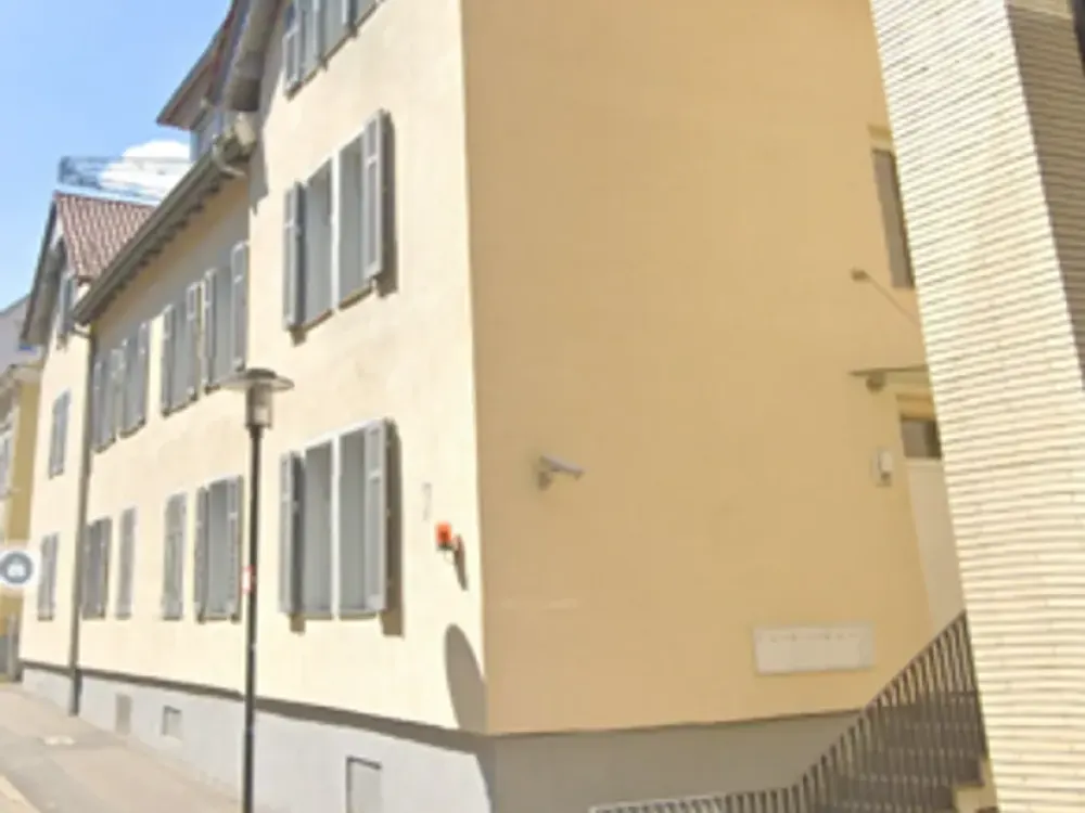 Geräumige 3 Zimmer Wohnung mit Balkon