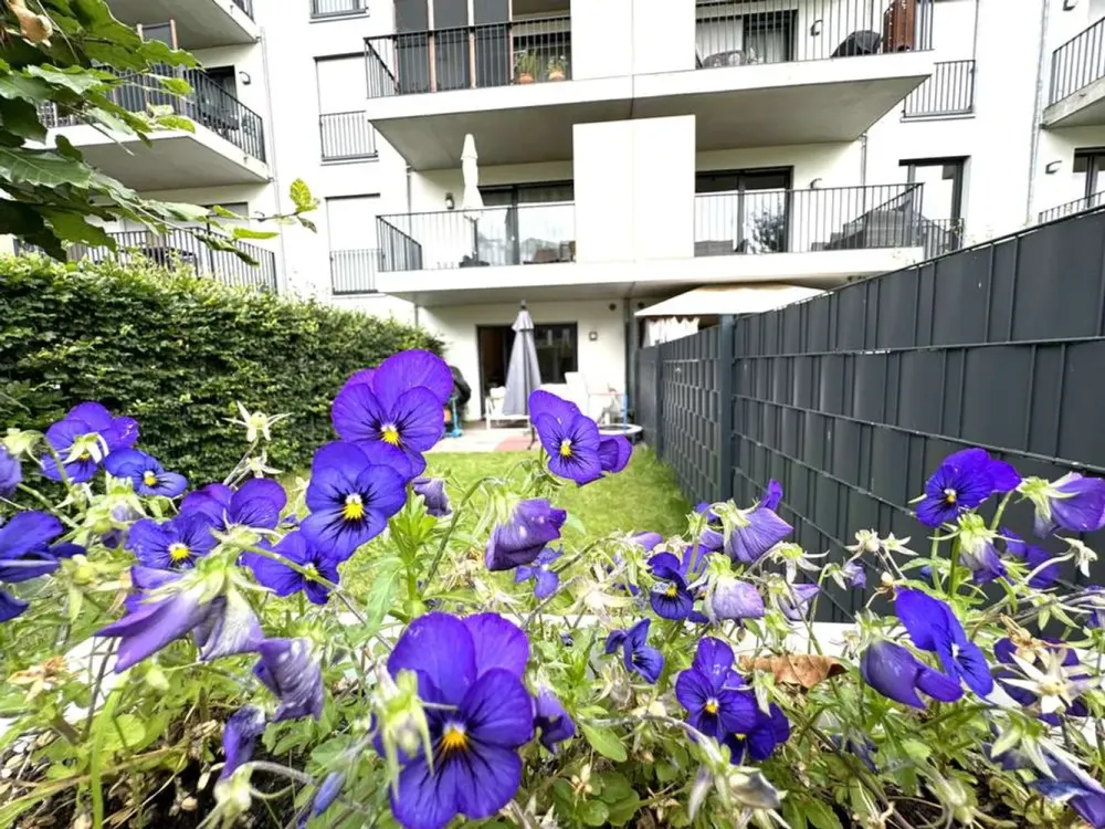 Wohnung mit eigenem Garten und EBK im Grafental