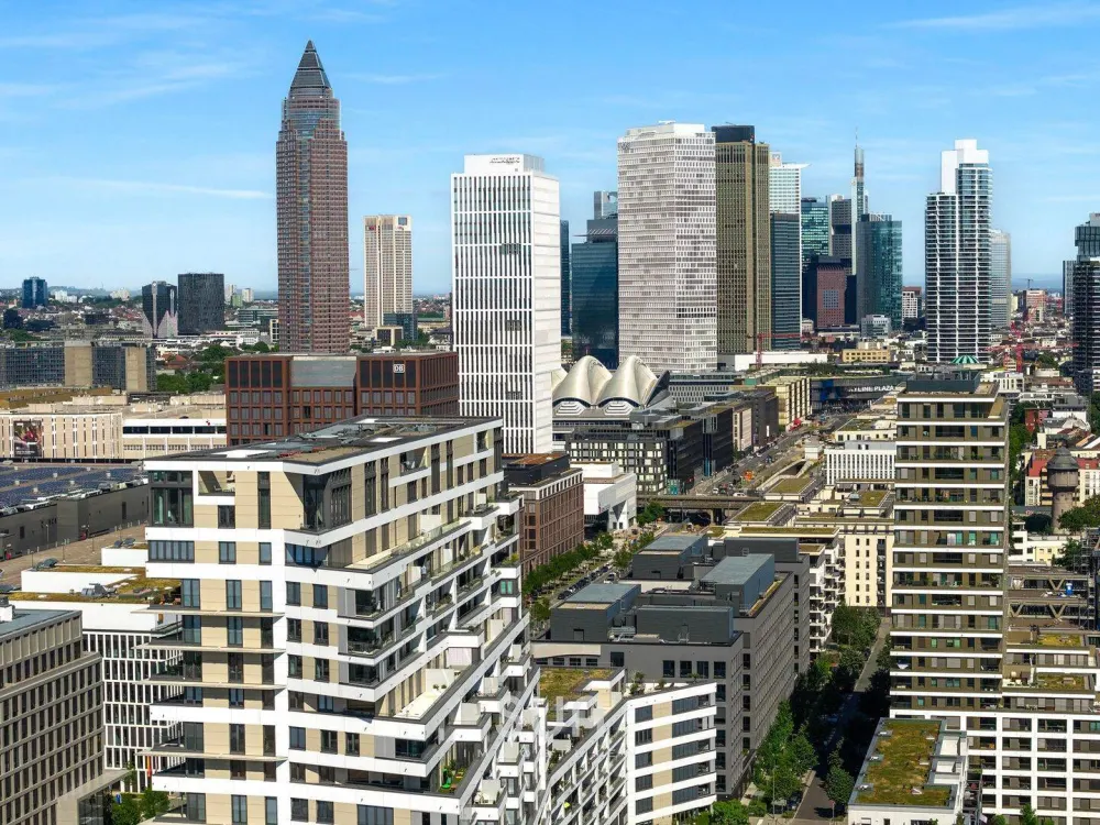 DIE KRONE DES EUROPAVIERTELS - Ultra-Luxus-PENTHOUSE mit 8 Meter hoher Fensterfront & Sky-Terrasse