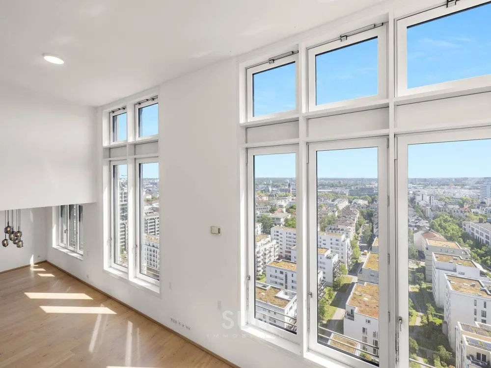 DIE KRONE DES EUROPAVIERTELS - Ultra-Luxus-PENTHOUSE mit 8 Meter hoher Fensterfront & Sky-Terrasse