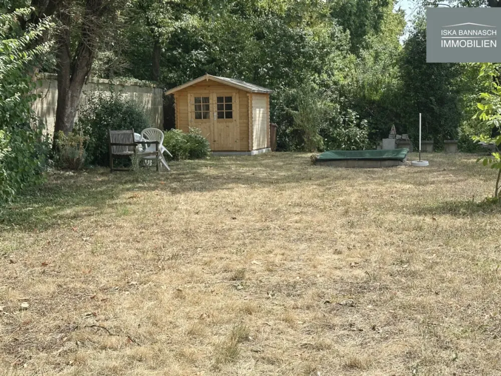 3 Zimmer Wohnung mit großem Garten und Garage in Ditzingen-Hirschlanden