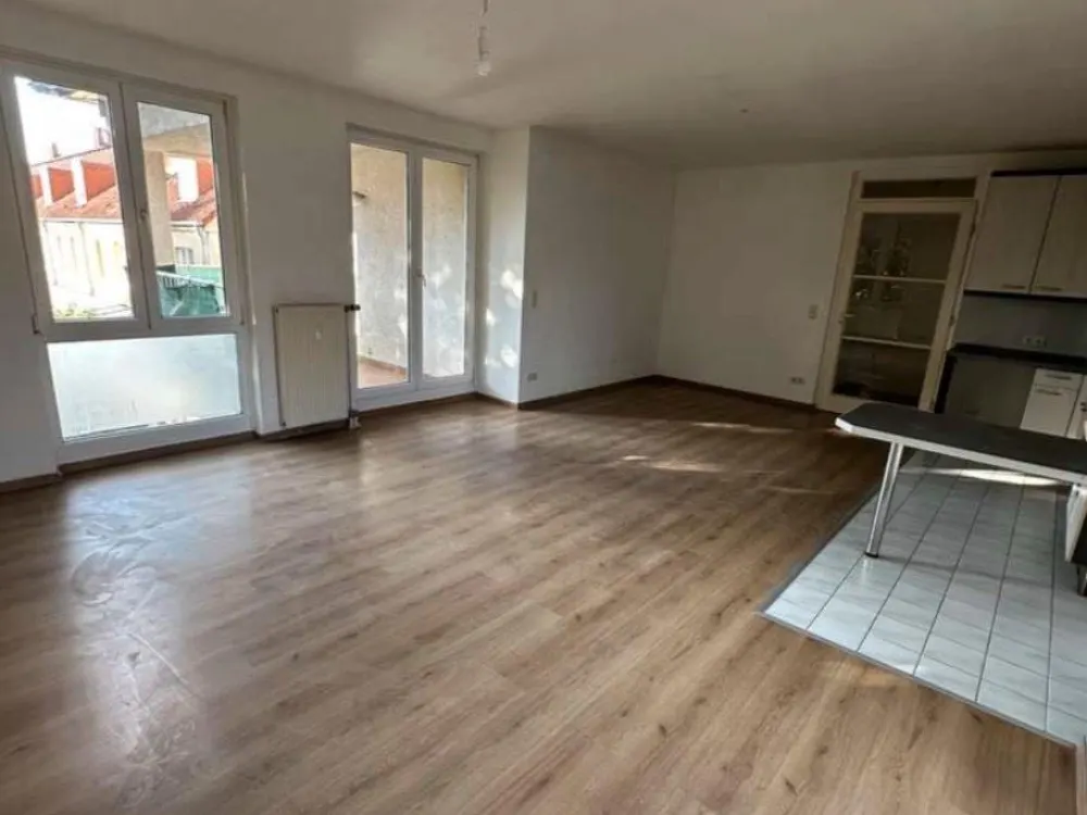 Helle 2-Zimmer-Wohnung (63 m²) in ruhiger Lage in Stahnsdorf