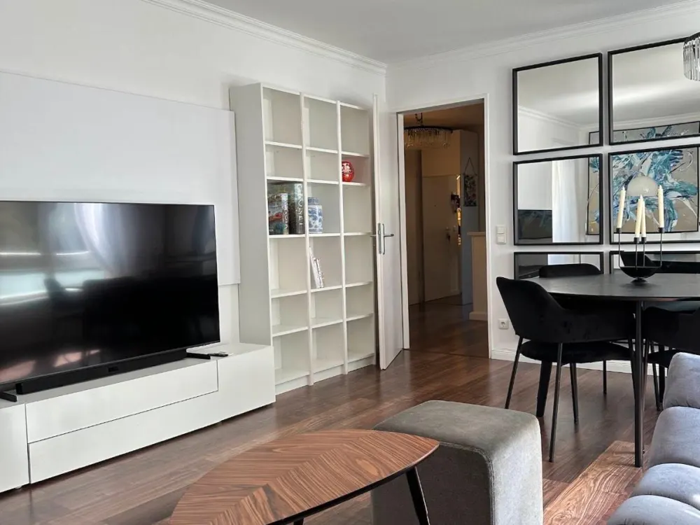 Möbelierte 3-Zimmer Wohnung, München Bogenhausen - ab 15.10