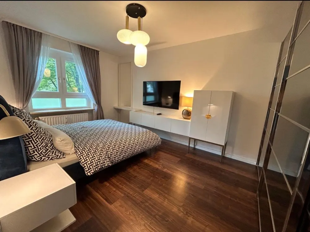 Möbelierte 3-Zimmer Wohnung, München Bogenhausen - ab 15.10