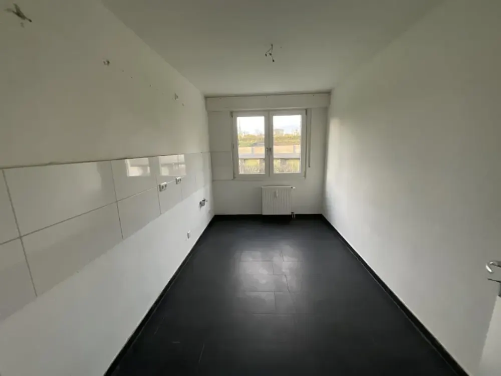 3-Zimmerwohnung im EG mit Balkon bezugsfertig