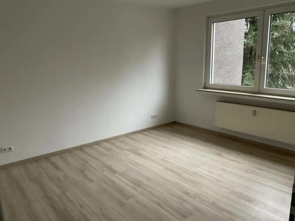 3-Zimmerwohnung im EG mit Balkon bezugsfertig