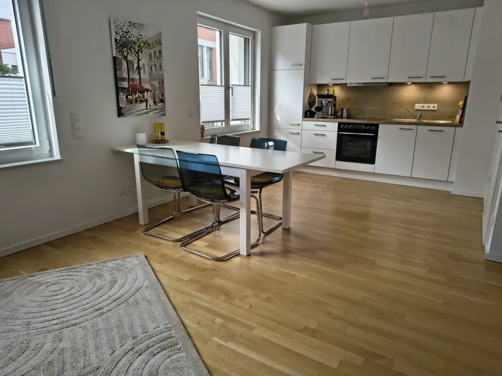 2.5-Room 1st Floor Apartment in "Nippeser Veedel"
