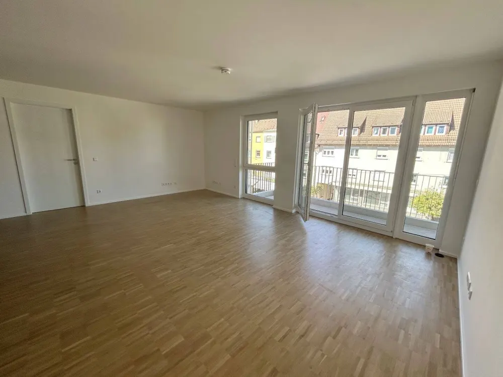Mit Chick und Charme + 2 Monate mietfrei! Neubau-Ausstattung, Balkon, Einbauküche, Tageslichtbad
