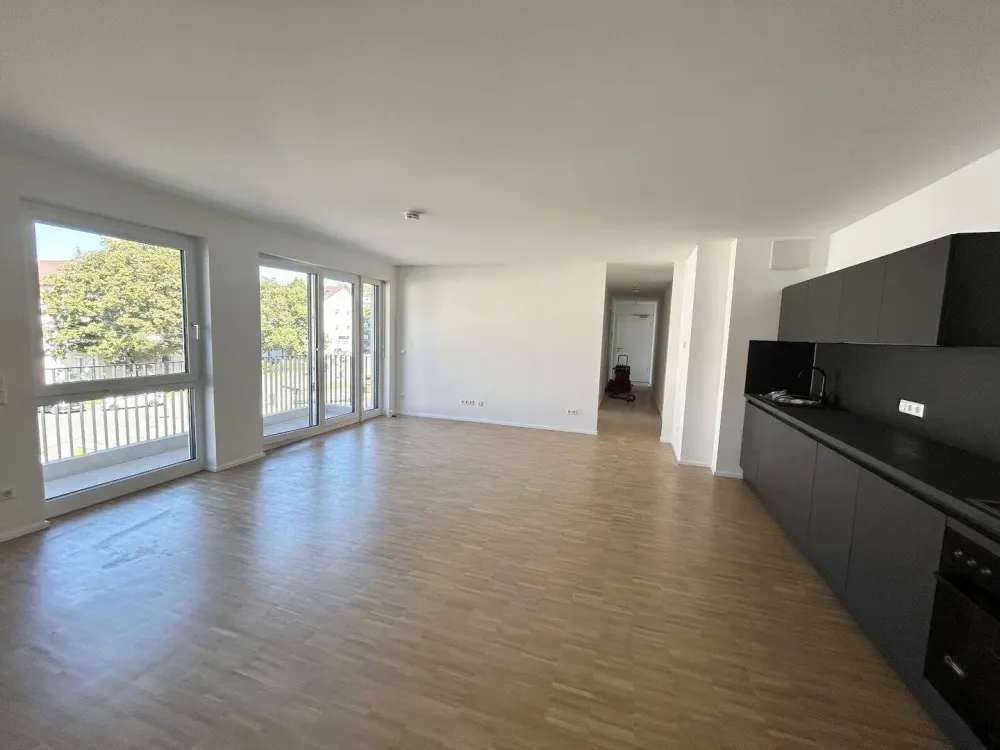 Mit Chick und Charme + 2 Monate mietfrei! Neubau-Ausstattung, Balkon, Einbauküche, Tageslichtbad