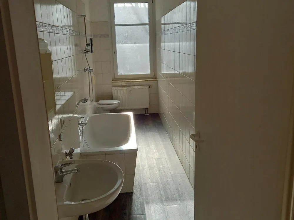 4-Zimmer Wohnung mit Balkon