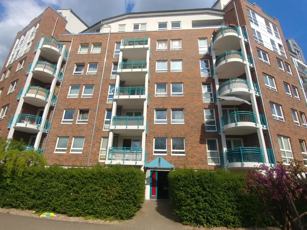 1 Zimmer-Wohnung und Stellplatz - Erstbezug nach Sanierung